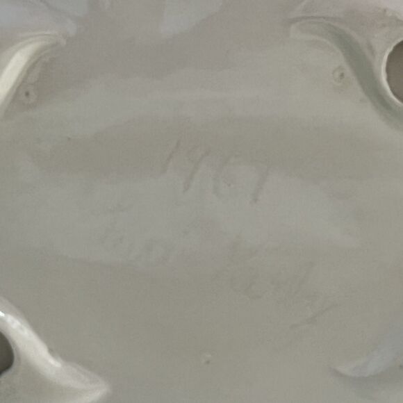 Vintage Hand-Painted Holland Mold Trinket Bowl Tray Floral Rare Find USA 1960's - Picture 9 of 9